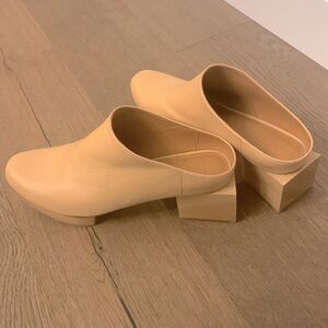 Bellini clogs